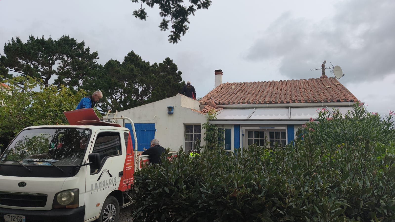 whatsapp-image-2025-09-16-at-092624